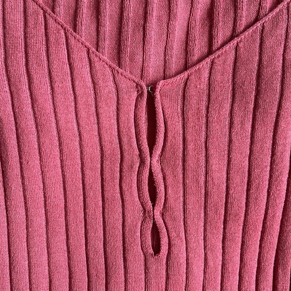 Free People Scoop Neck Raspberry Pink Top - Picture 3 of 4